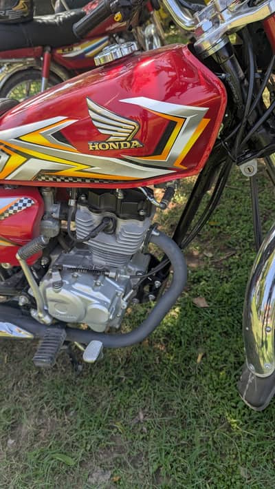 Honda 125 model urgent sale