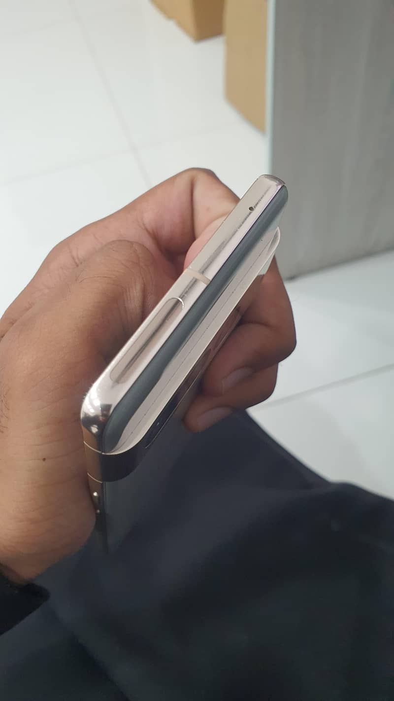 Google Pixel 7 Pro 4