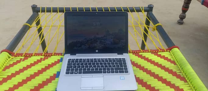 HP Elite book 840 G3 | Core i5-6200U CPU  Ram 8 GB  128 GB SSD + 585GB