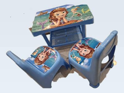Kids Study Table & 2 Chairs – Princess Sofia | Excellent Condition
