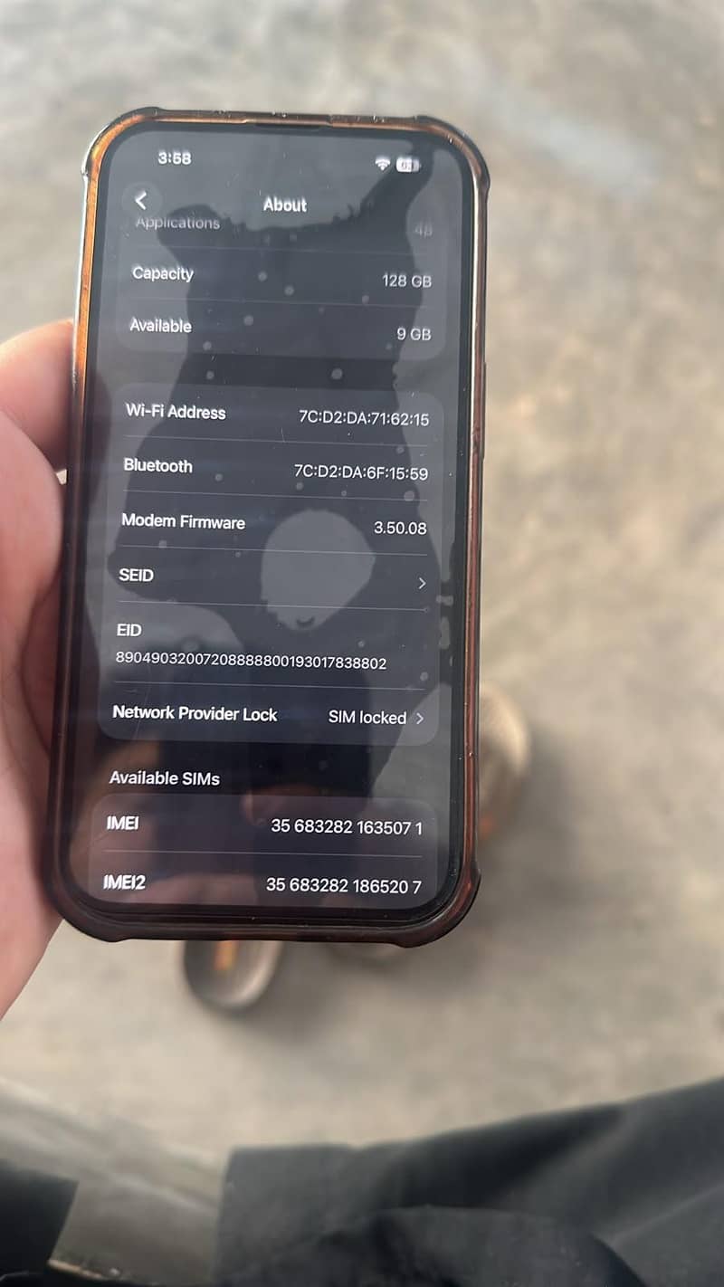 Apple iPhone 15 6