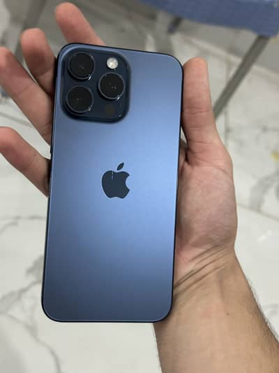 iPhone 15 Pro Max fu 90 bh 256gb 10/10 zero scratch 4 month sim time