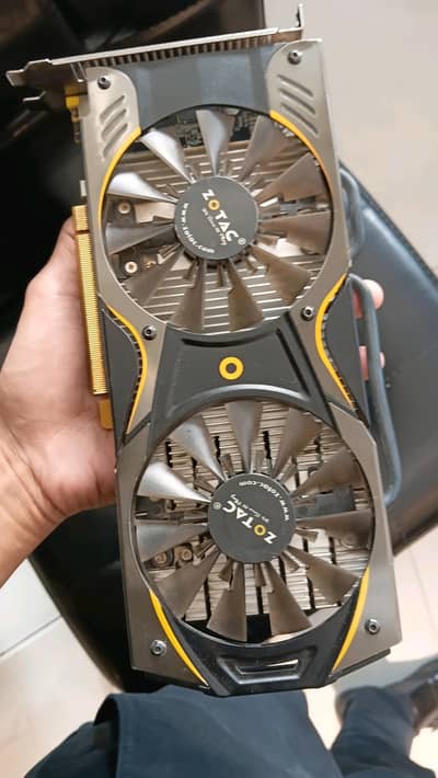 GTX 960 4GB DDR5 192BIT