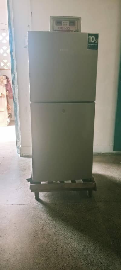 haier refrigerator medium size