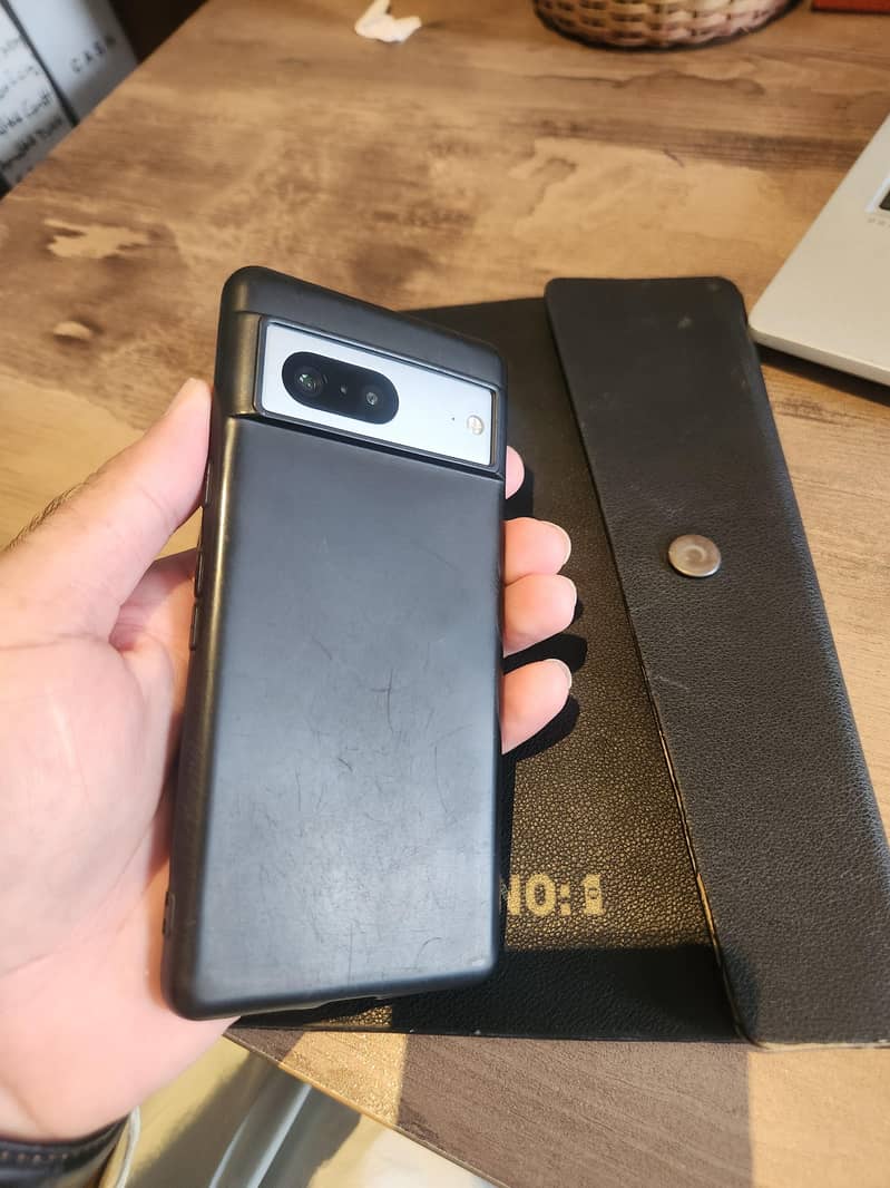 Google Pixel 7 3
