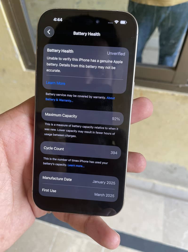 Apple iPhone 16 Pro 3