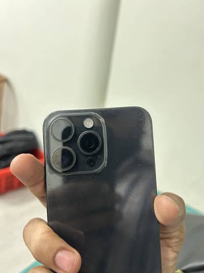 15 pro max 256 gb 86 bh health
