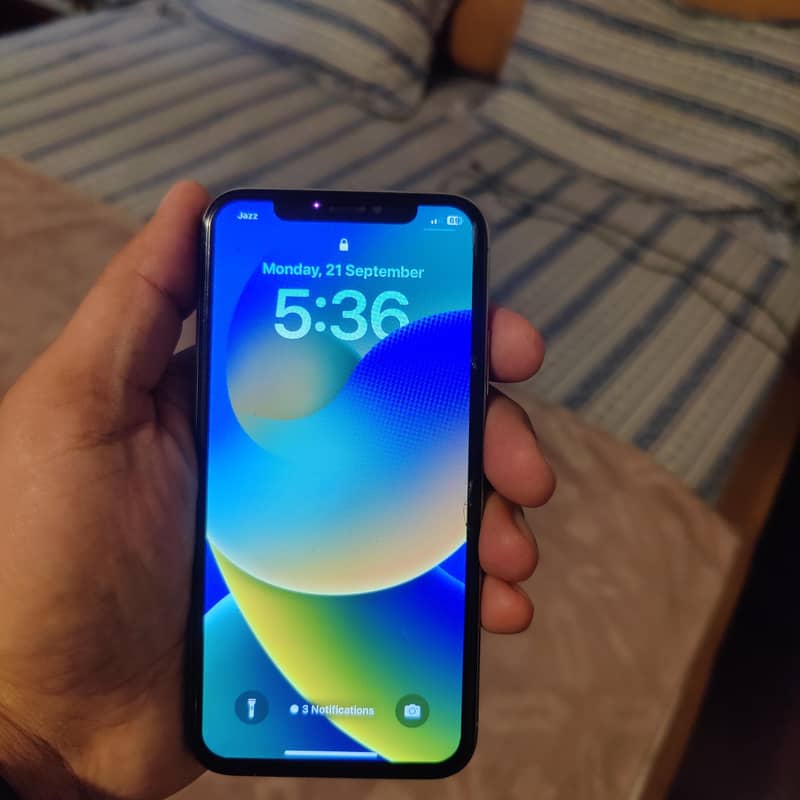 Apple iPhone X 7