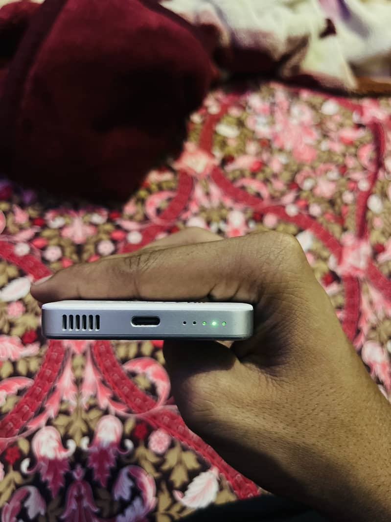 Apple iPhone 13 3