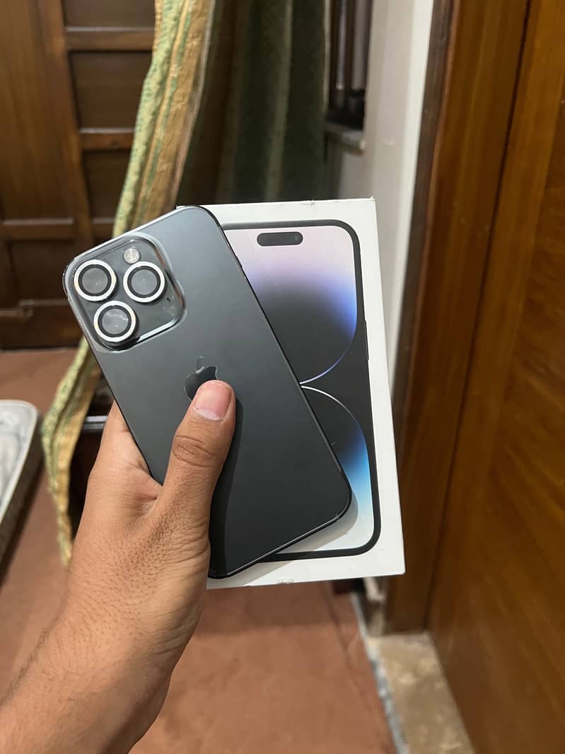 iPhone 14 Pro 2