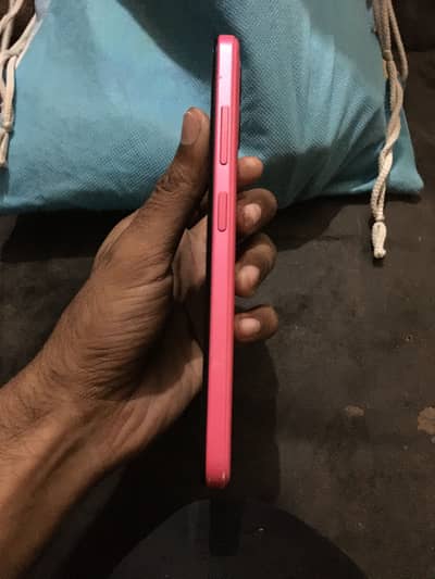 Iam selling my chrome digit in mint condition