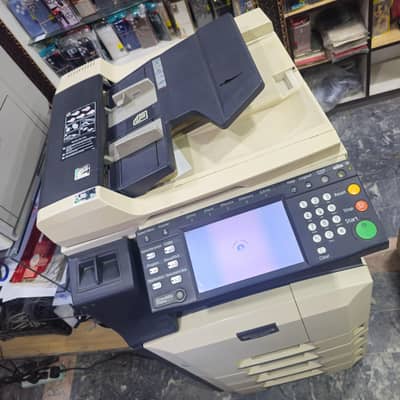KYOCERA KM-2560