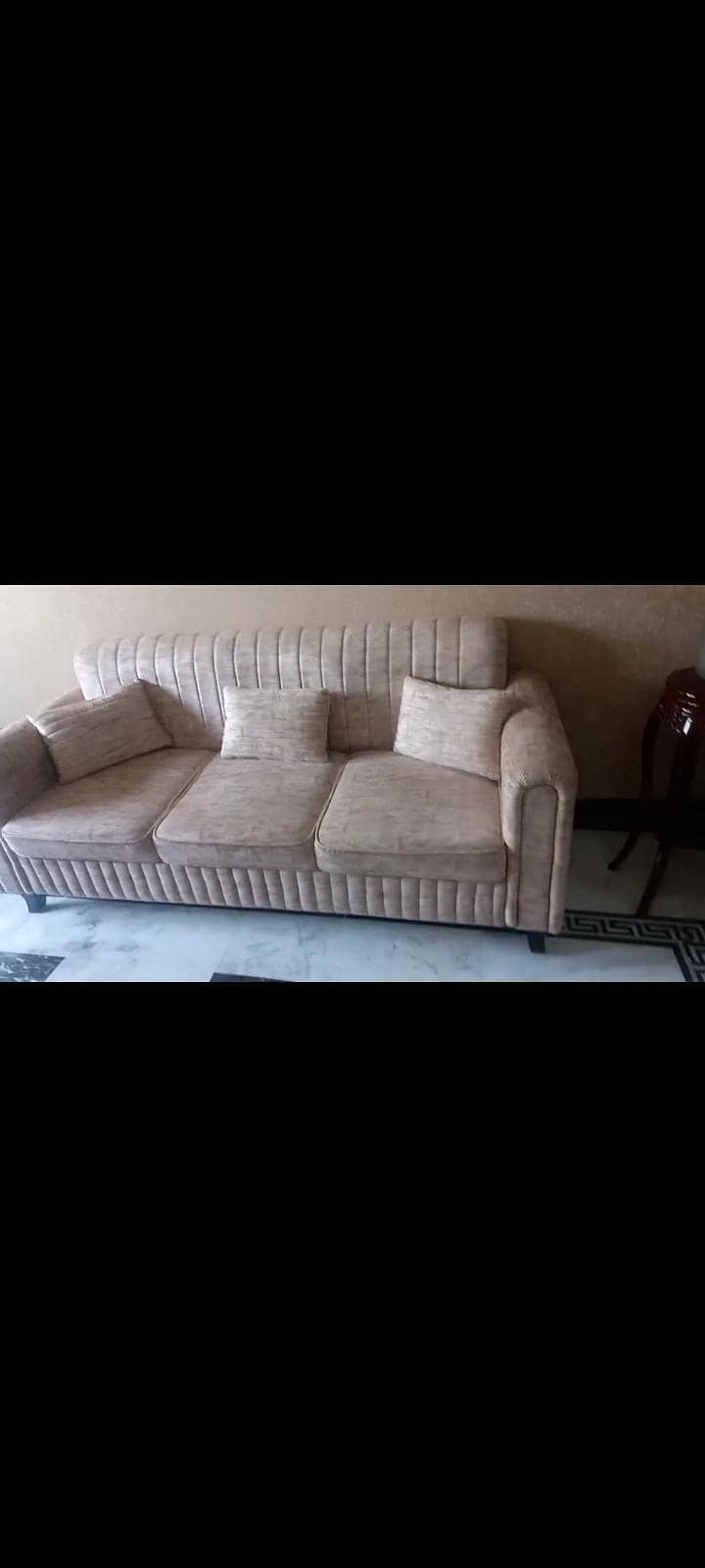 7 Sit Sofa 1