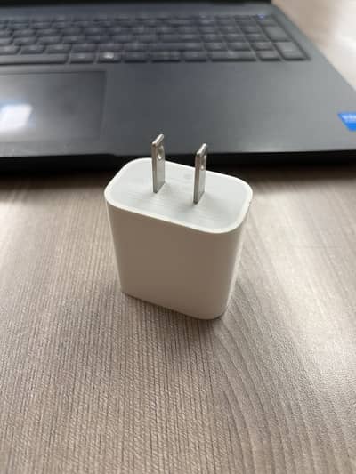 Apple Original 20W Charger – Excellent Condition