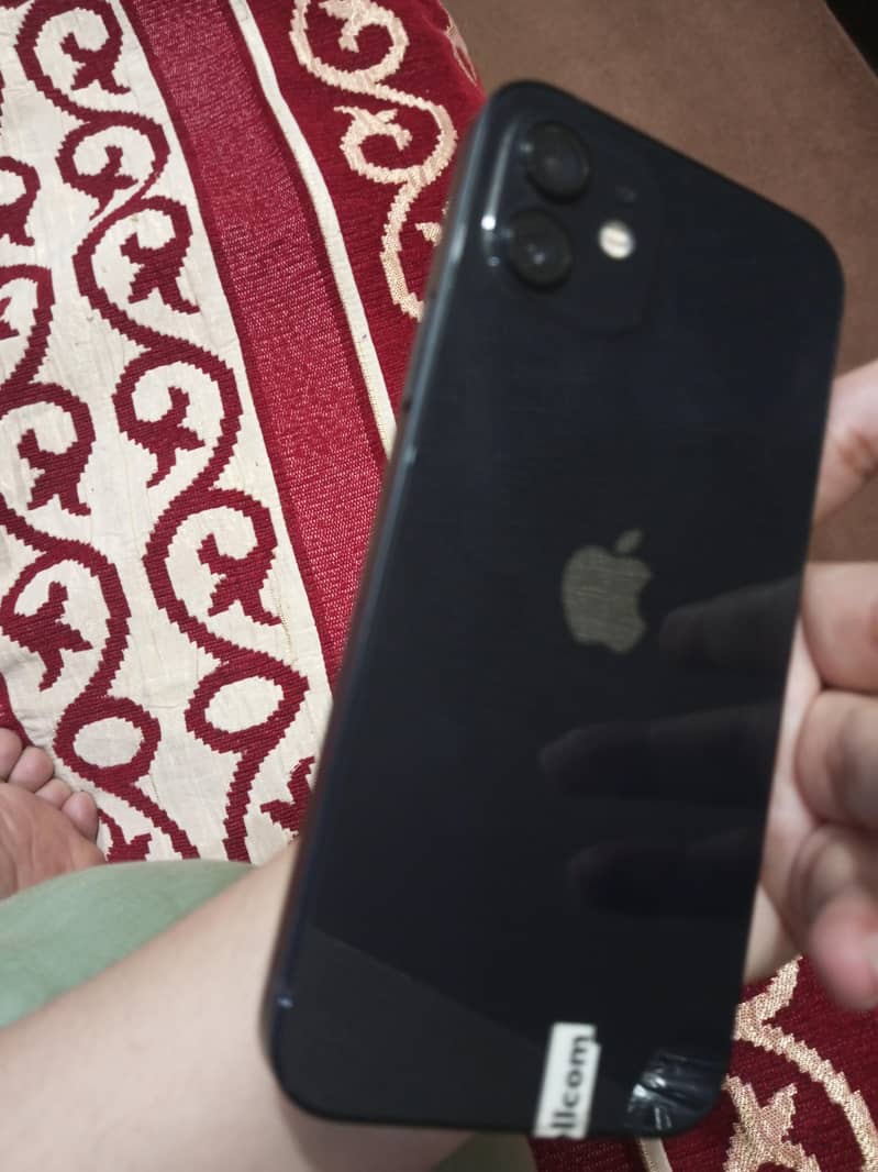 Apple iPhone 12 1