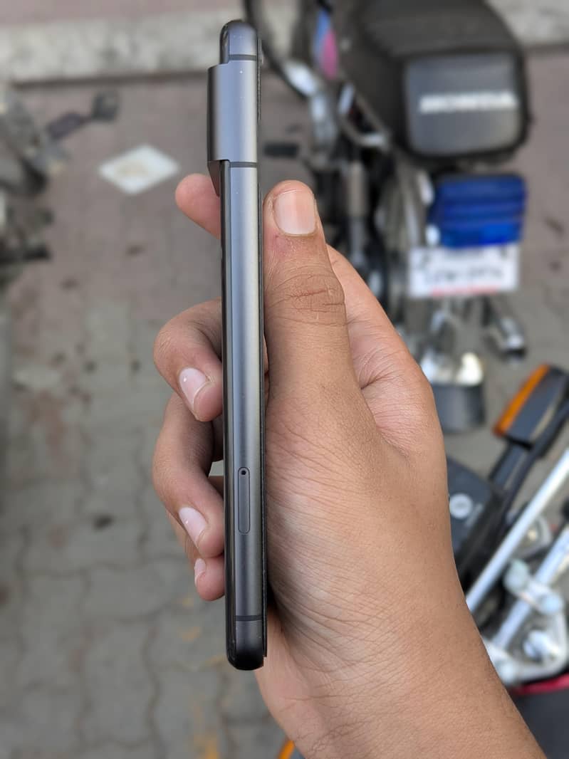 Google Pixel 8 1