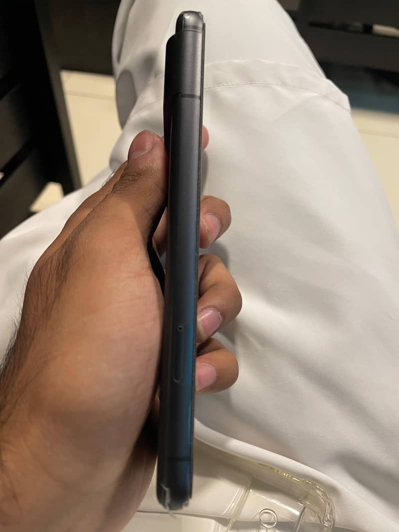 Google Pixel 8 3