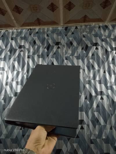 Dell latitude 3410 Core i5 10th generation Ram 8gb DDR 4 Hard 128gb NV