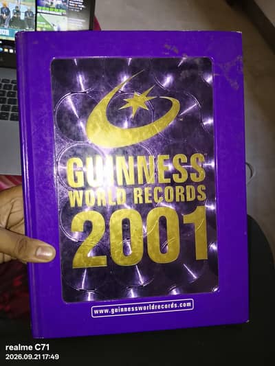 Guinness World record 2001 Book