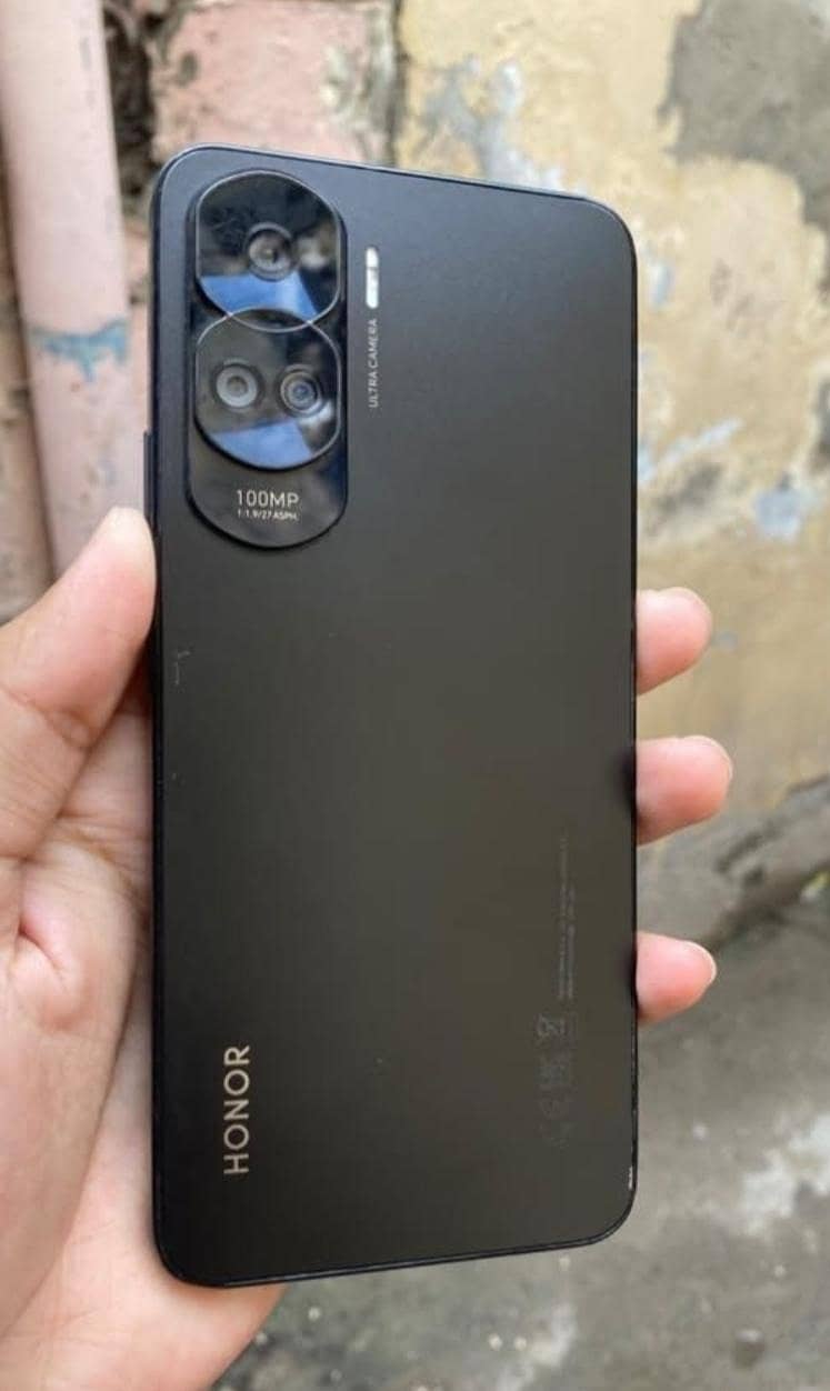 Honor 90 Lite 1