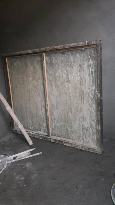 Iron window