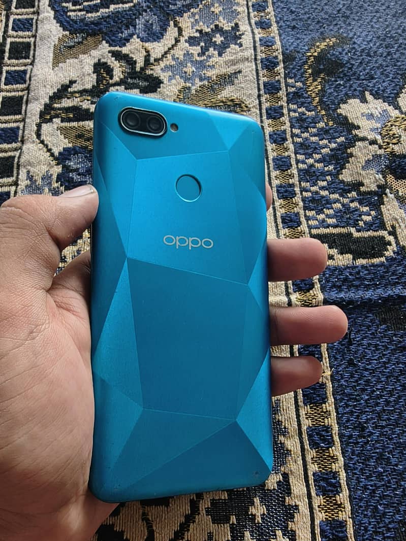 OPPO A12 0