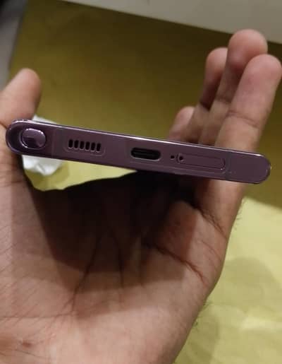 Samsung Mobile S22 Ultra