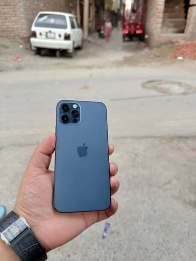 Apple iPhone 12 Pro