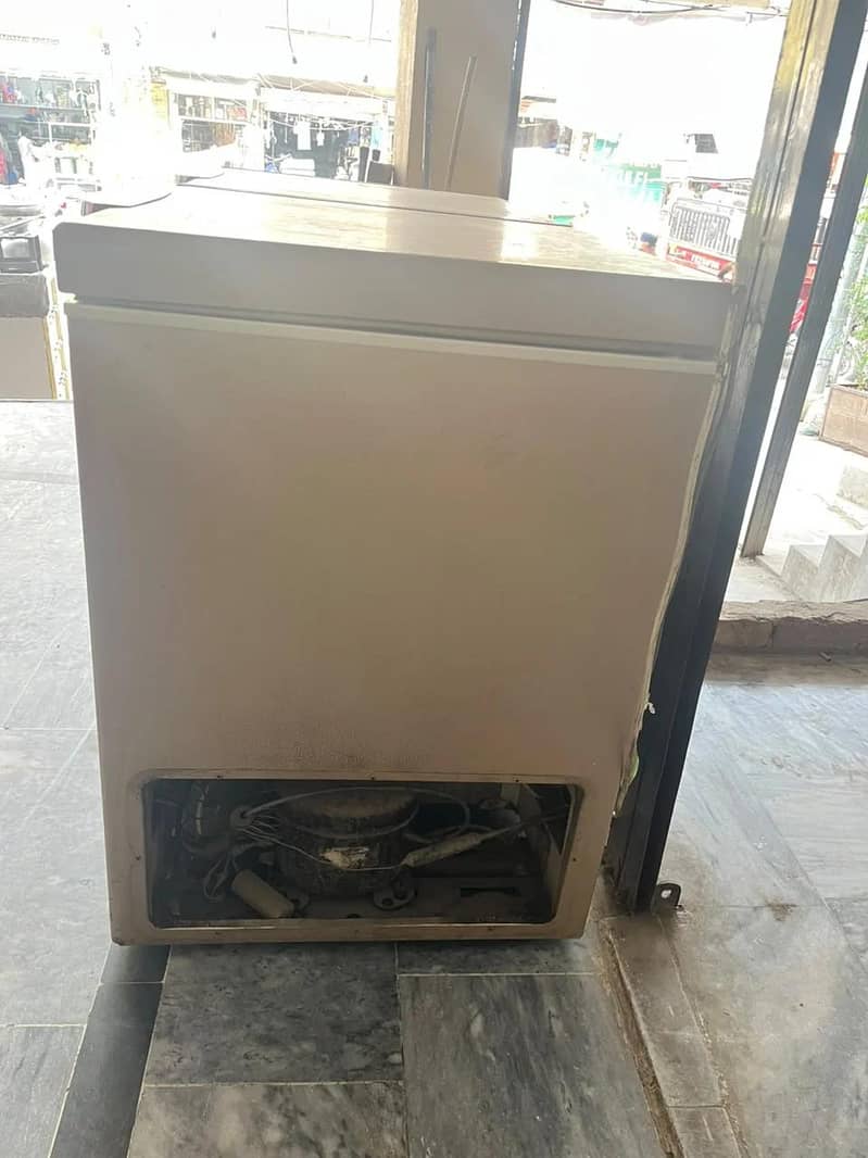 Dawlance Freezer 4