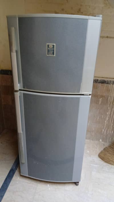 DAWLANCE FRIDGE FOR SALE