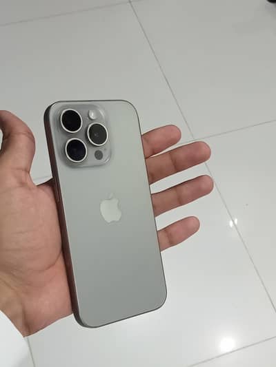 Apple iPhone 15 Pro