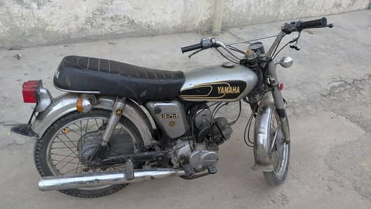 Yamaha Delux 100