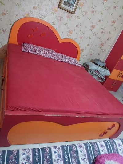 Bedroom set