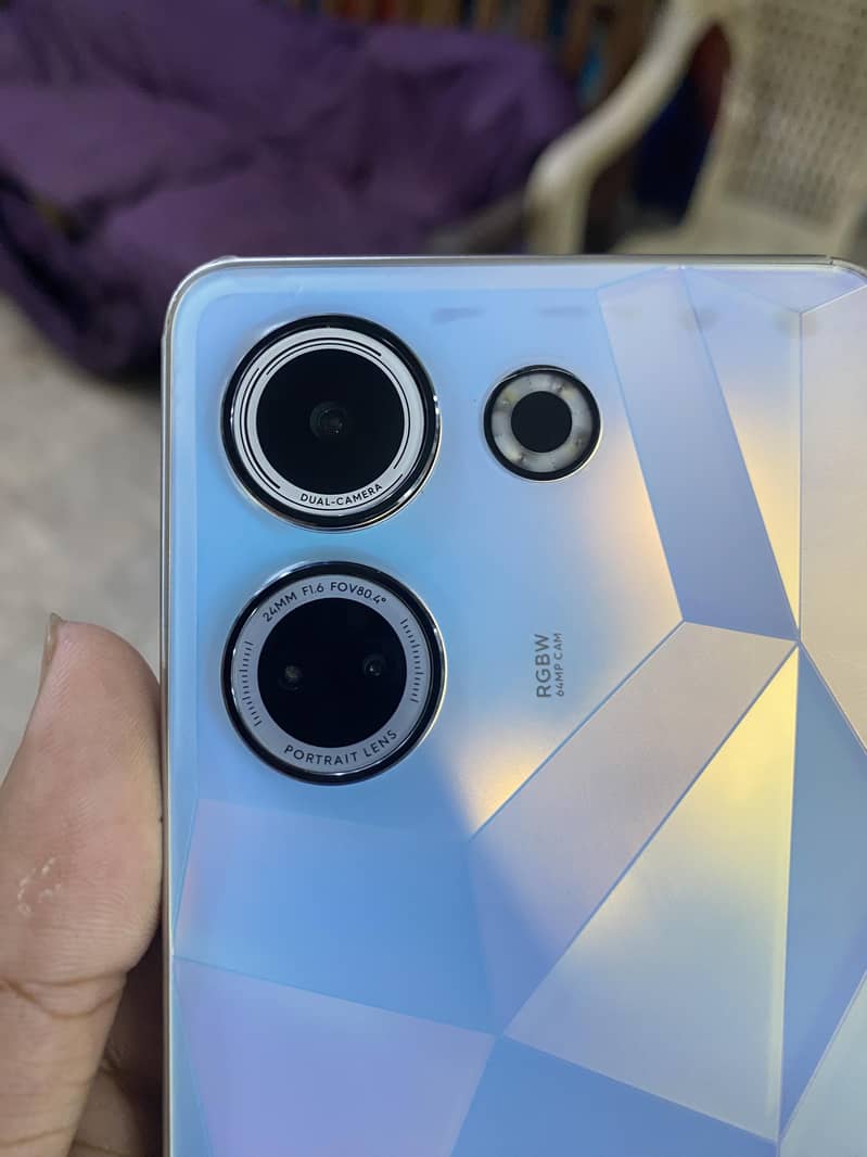 Tecno CAMON 20 3