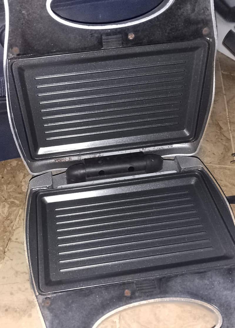 sandwich machine 1