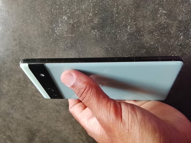 Google Pixel 6a 8
