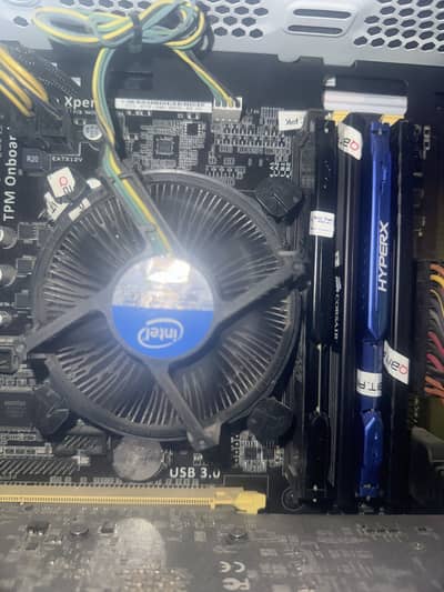 Intel core i7 4790 processor, 20 gb ram, asus motherboard