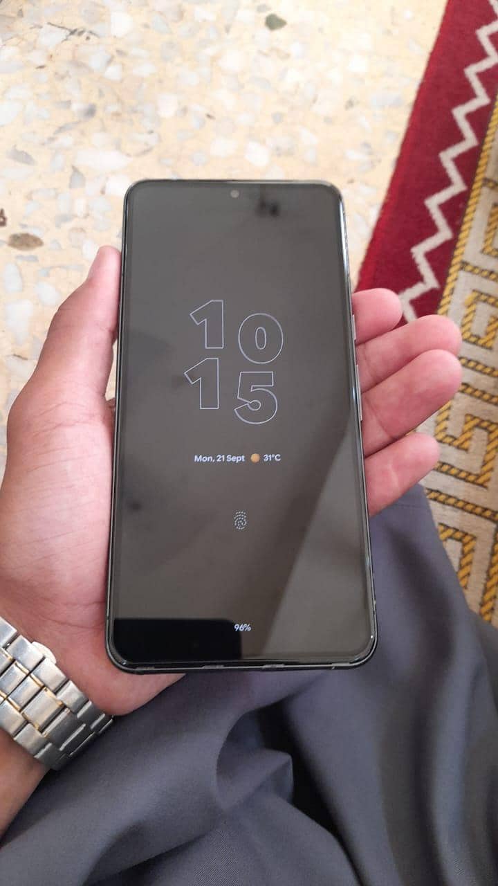 Google Pixel 8 Pro 3