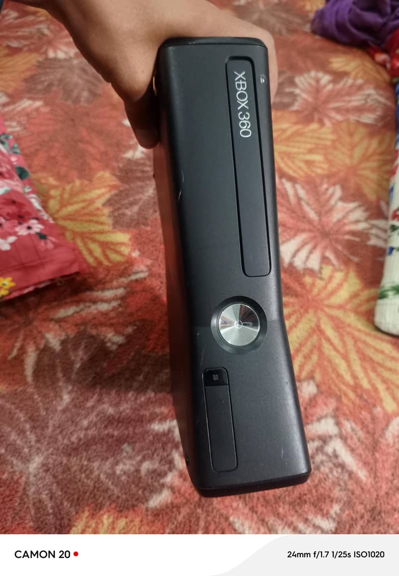 28000 0