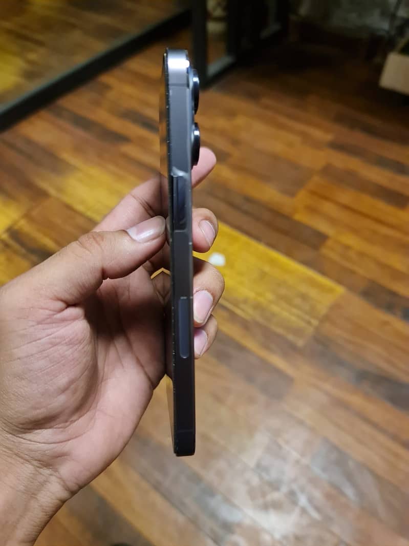 Apple iPhone 14 Pro Max 2