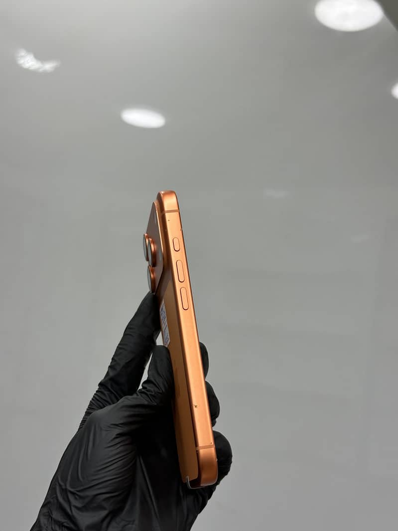 Apple iPhone 17 Pro 1