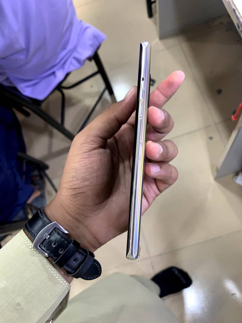 One Plus 8 5