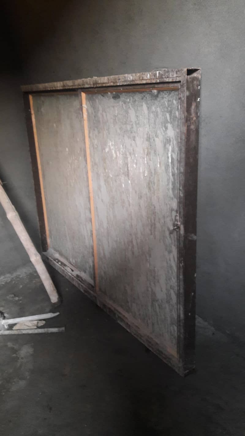 Iron window 1