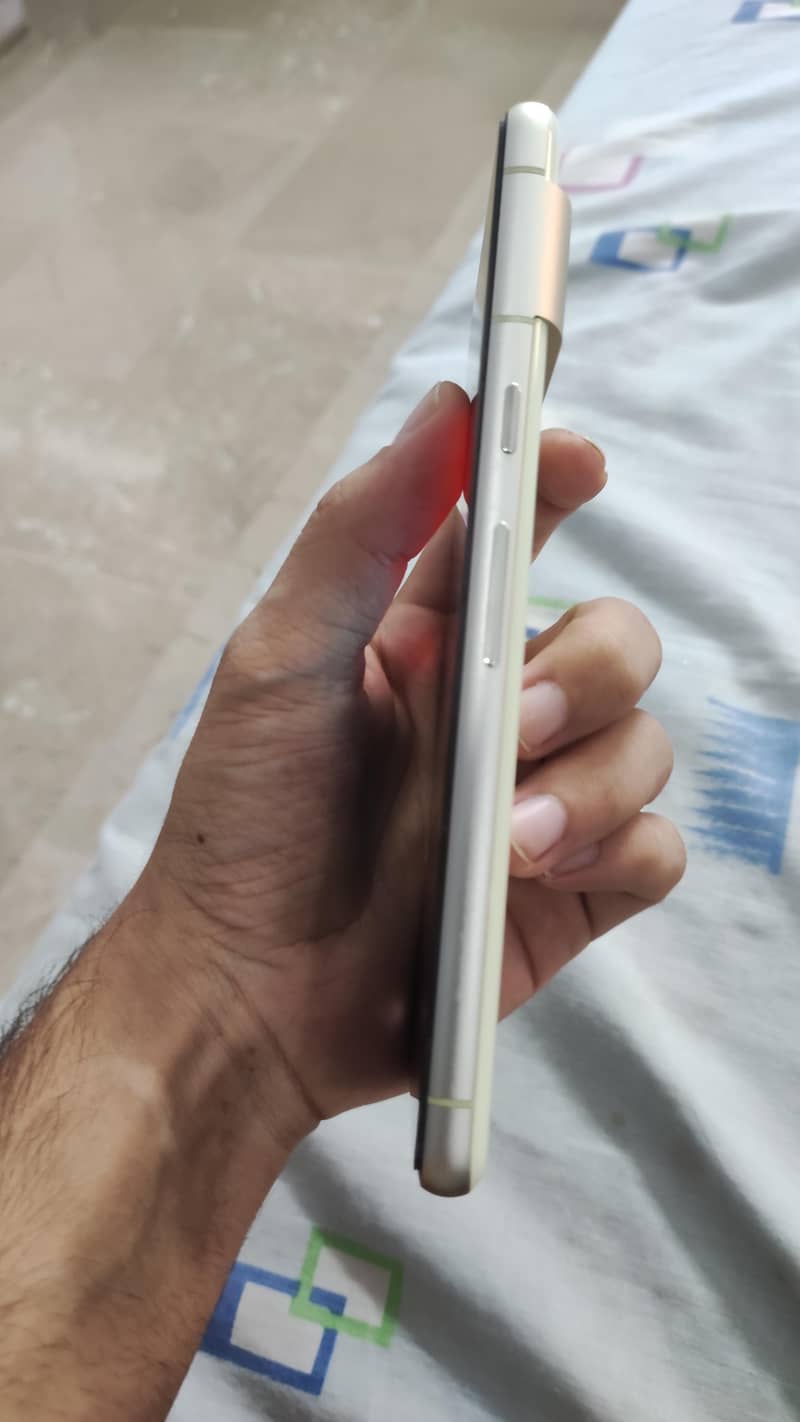 Google Pixel 7 2