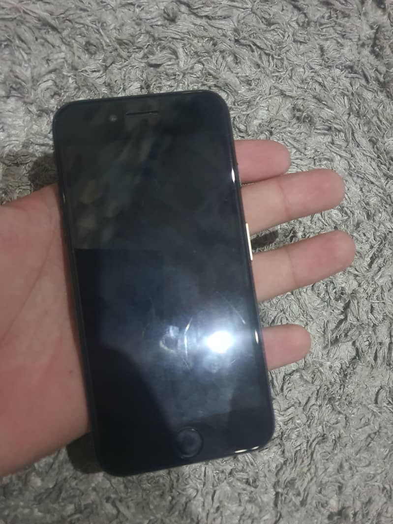 Apple iPhone SE 2