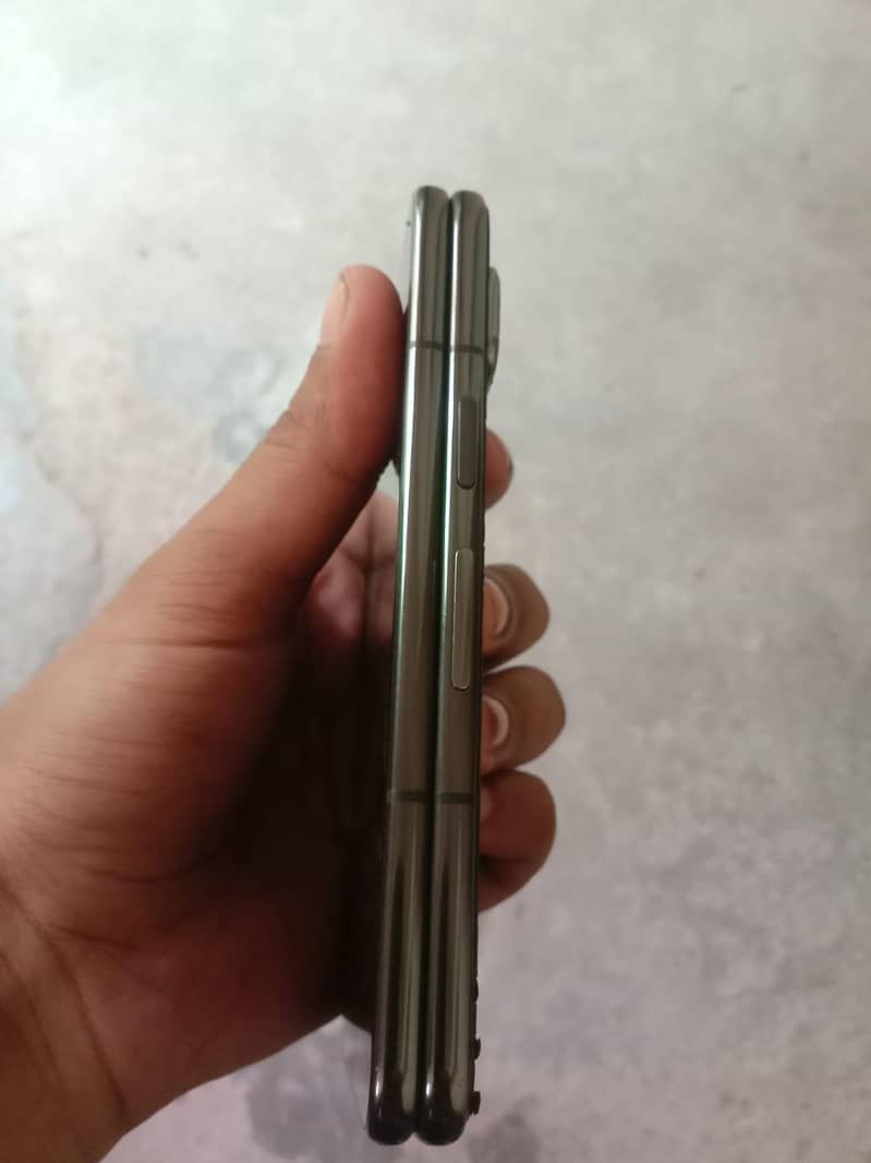 Google Pixel Fold 4