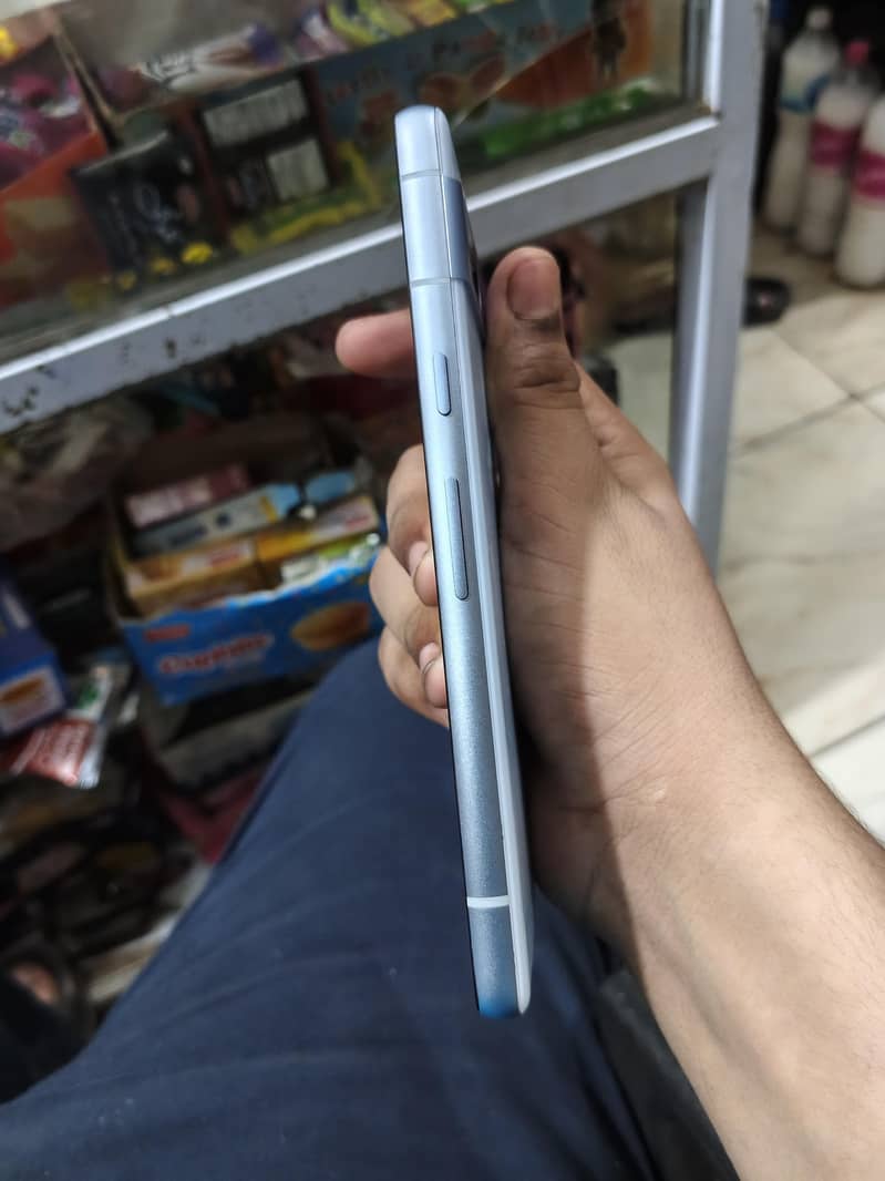 Google Pixel 7a 2