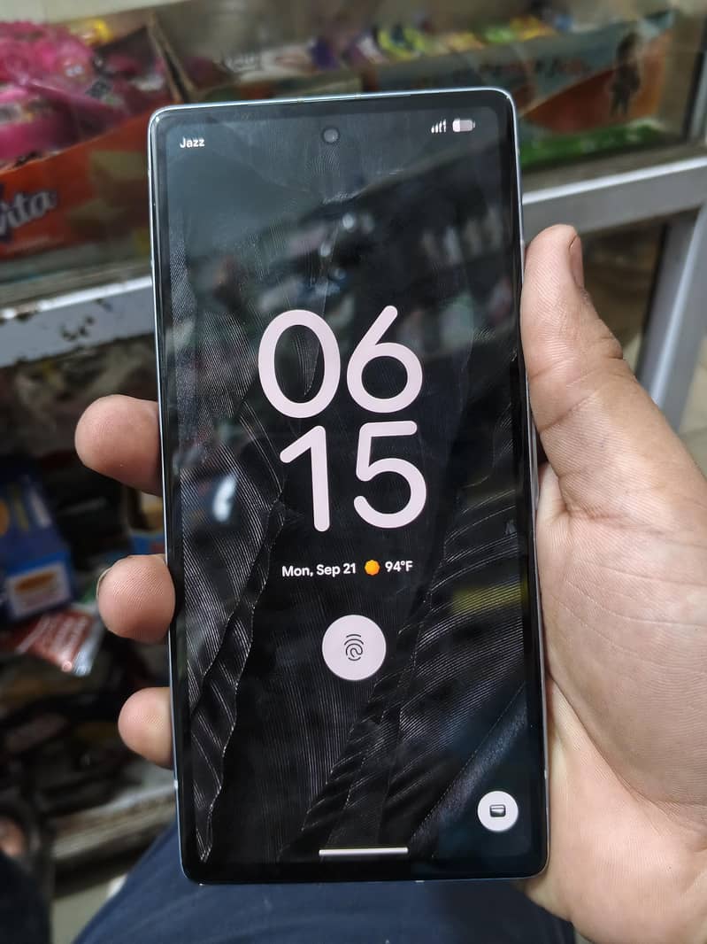 Google Pixel 7a 5