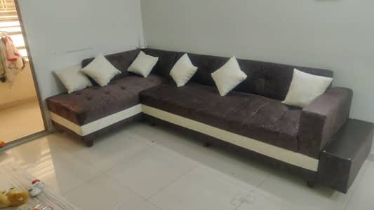 7 Seater L Shaped sofa