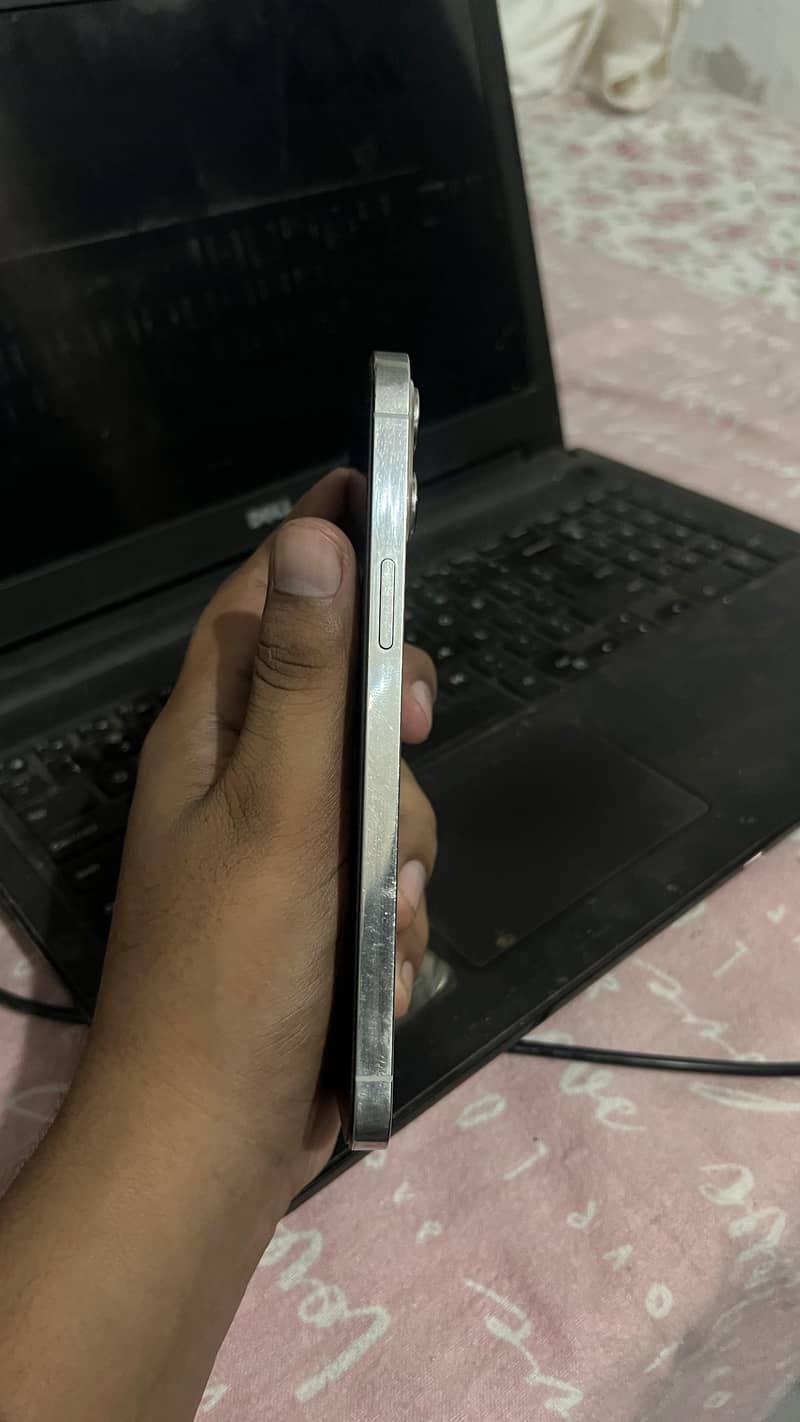 Apple iPhone 12 Pro Max 2